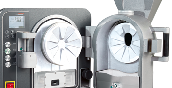 Complete polymer coating of the inside of the grinding chamber for metal-free grinding Complete polymer coating of the inside of the grinding chamber for metal-free grinding